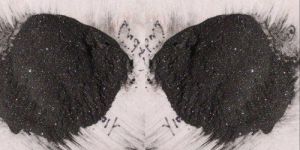 natural micaceous iron oxide powder