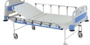 Semi Fowler Hospital Bed with Side Railing and Wheel