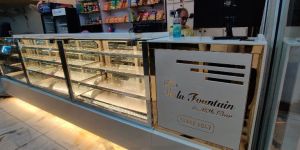 Sweet Display Coarien Counter