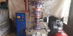 SPEC 1A Fully Automatic Pneumatic F.F.S. Machine