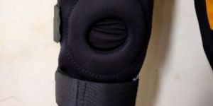 Open PATTELA WITH HINGH