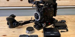 Panasonic AU-EVA1 Compact 5.7K Super 35mm Cinema Camera