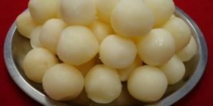 White Rasgulla