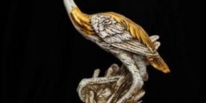 Resin Bird Statue