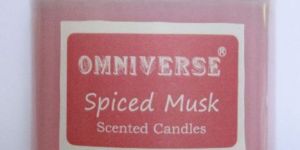 Spiced Musk Scented Candle