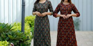 Rayon Geometric Foil Print Straight Kurta & Pant Set