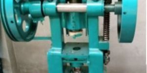 Camphor Slab Pressing Machine