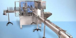 PET Bottle Filling Machine