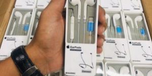 Apple Earphone