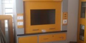 Outlet Fume Hood