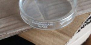 90gm Borosilicate Glass Petri Dish