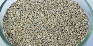 Unroasted Bentonite Granules