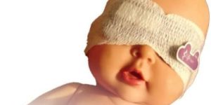 Neonatal Eye Protector