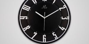 Round Wall Clock