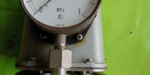 Pneumatic Pressure Transmitter KE 21