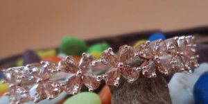 Line of Pretty Flowers Bracelet