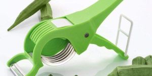 Vegetable and Fruit Cutter with Peeler