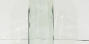 Lug Cap Lucila Glass Bottle