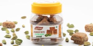 Jaggery Bites Cardamom