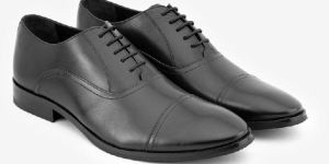 Toe Cap Oxford Shoes