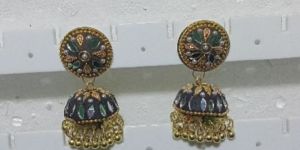 Golden Jhumka Earring