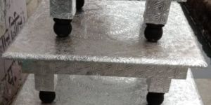 Wooden Stools with Alluminium Sheet Design