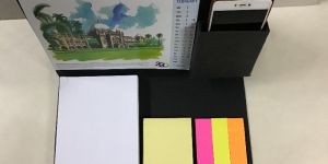 Officially Notes Table Calendars