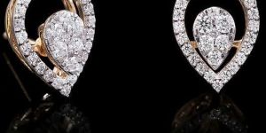 Stylish Diamond Stud Earrings