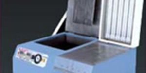 Nylon Block Making Machine .