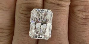 Radiant White Moissanite Diamond, D E F Colour
