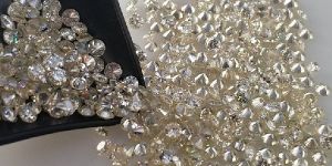 Total 5.00CT Yellow Moissanite Diamond, Round Shape