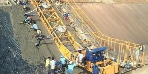 Concrete Canal Paver Machine