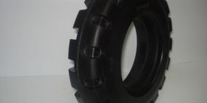 Non Marking Solid Tire