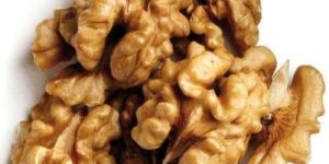 Walnut Kernels