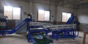 Cashew Scooping Machine