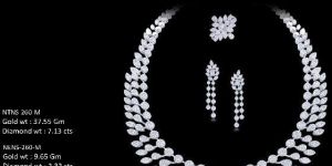 Illusion Setting Diamond Necklace Set