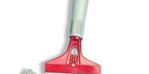 Plastic Glass Scrapper