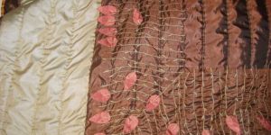 Polyester Leaf Applique Quilted Bed Throws