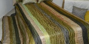 Wood Pattern Polyester Quilted Bed Cover