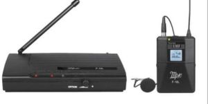 Wireless UHF Microphones
