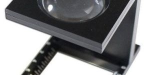 Linen Tester Folding Magnifier
