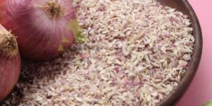 Dehydrated Minced Pink Onion