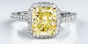 Fancy Colored Diamond Rings