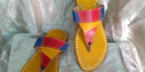 Lily Multicolor Chappal