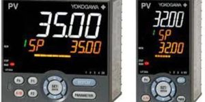 Yokogawa UT35A Process Temperature Controller