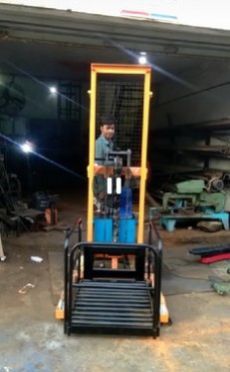 Drum Handling Trucks