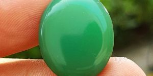 Sim Emerald Gemstone