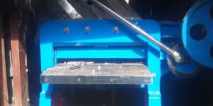 Paper Cutting Machine