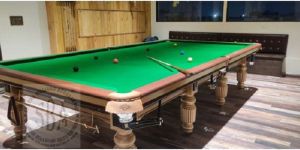 Regal Snooker & Billiard Table