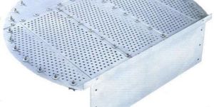 Sieve Tray Distillation Column